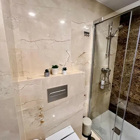 Prestige Iv Malaga